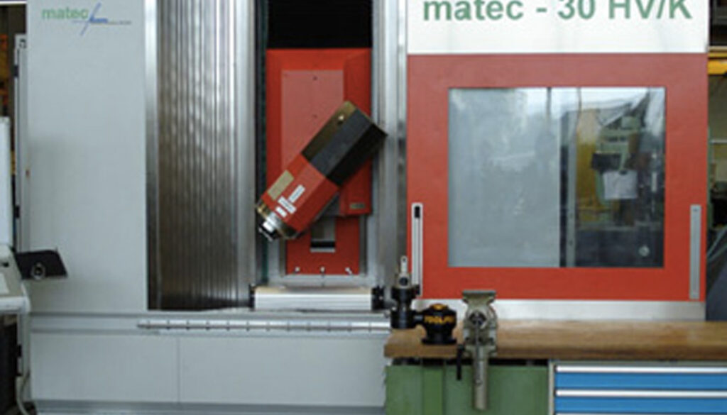 12-CNC-Bearbeitungszentrum-MATEC-30HVK_Kachel
